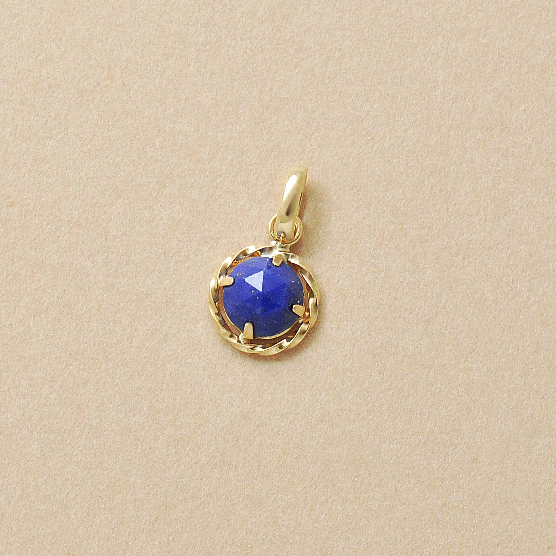 10K Lapis Lazuli Necklace Charm (Yellow Gold)