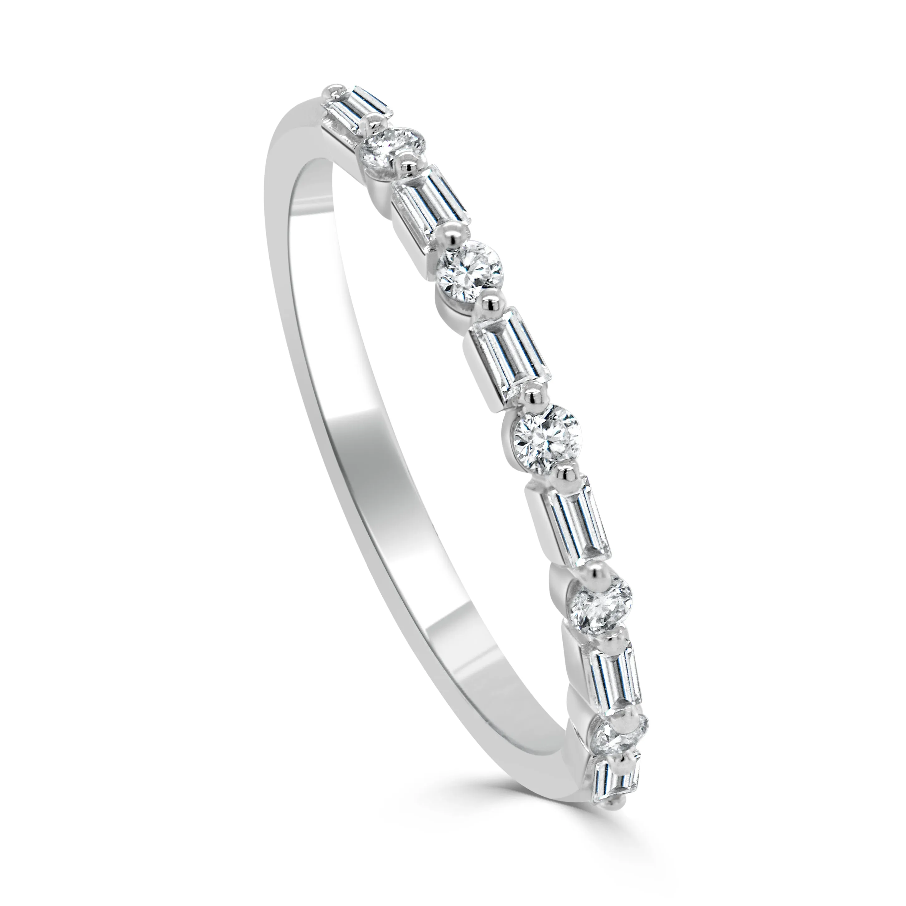14K Gold Baguette & Round Diamond Ring - 0.25ct