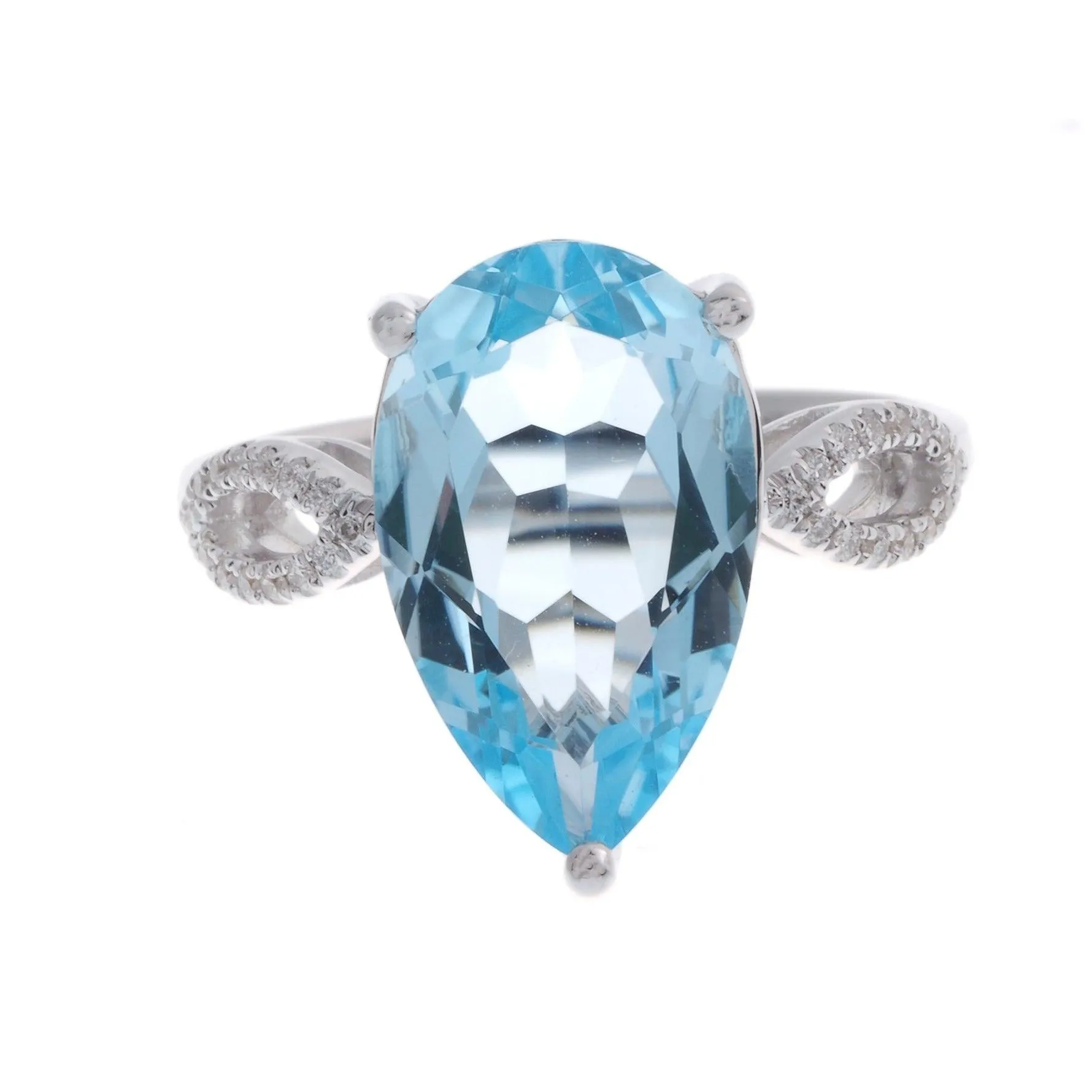 18ct White Gold Diamond and Blue Topaz Dress Ring R32082-14