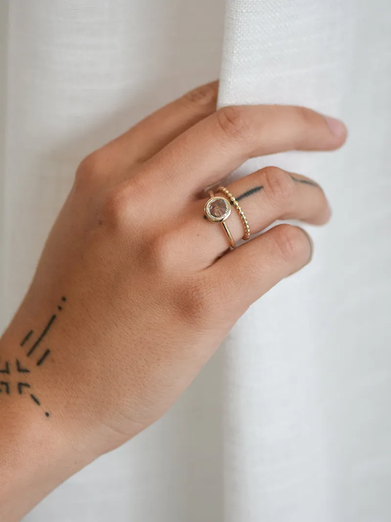 Ava Ring | 9k Gold with Topaz