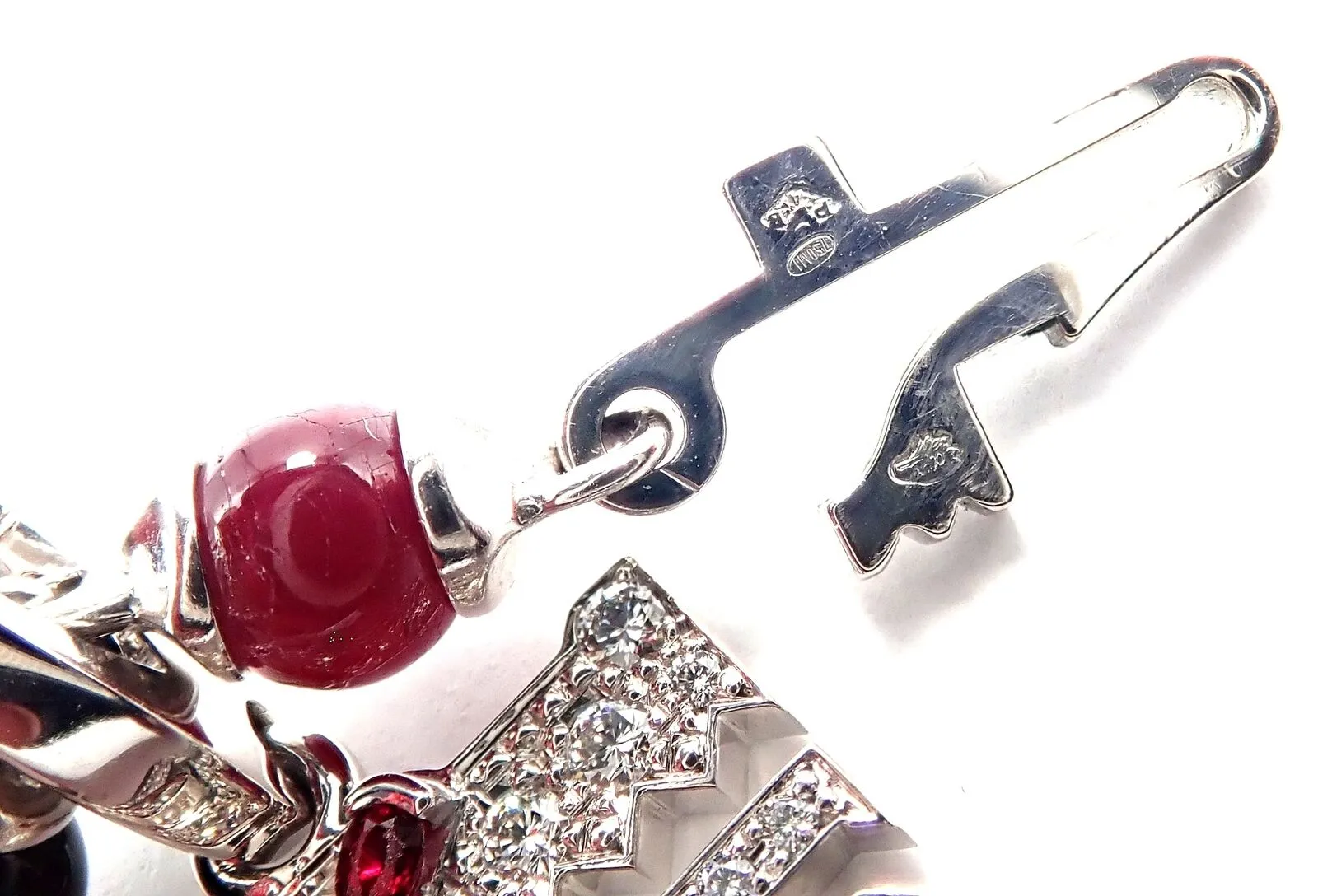 Cartier Le Baiser Du Dragon 18k Gold Diamond Ruby Onyx 2 Charms Bangle Bracelet