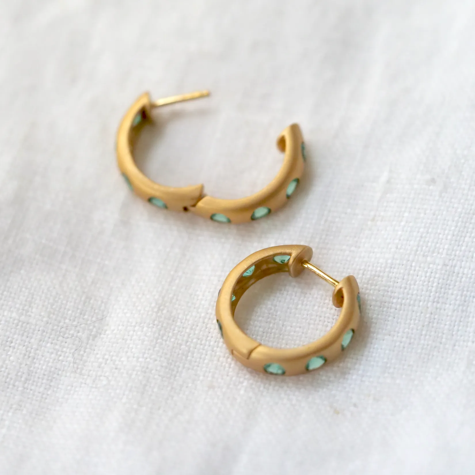 Chunky Emerald Clicker Hoops