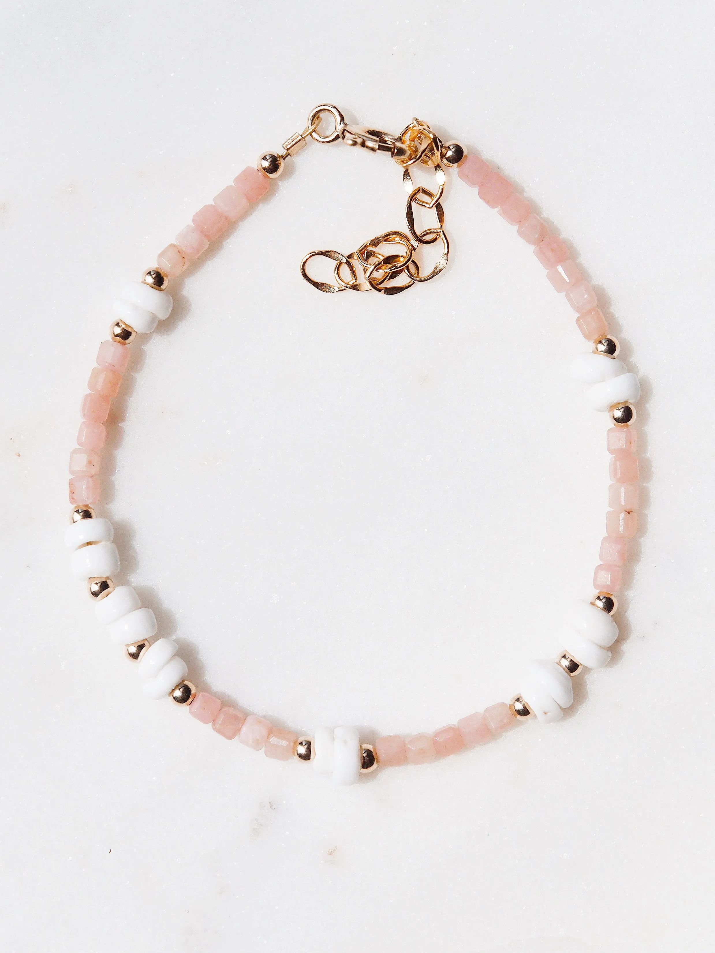 Gemstone Puka Shell Bracelet - Ke'alohi