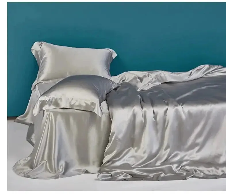 LuxeSilk Couture: Premium Mulberry Silk Bedding Set