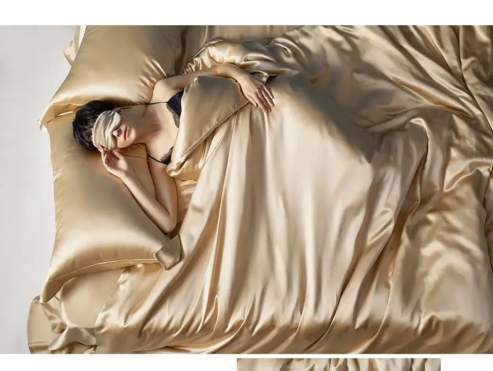 LuxeSilk Couture: Premium Mulberry Silk Bedding Set