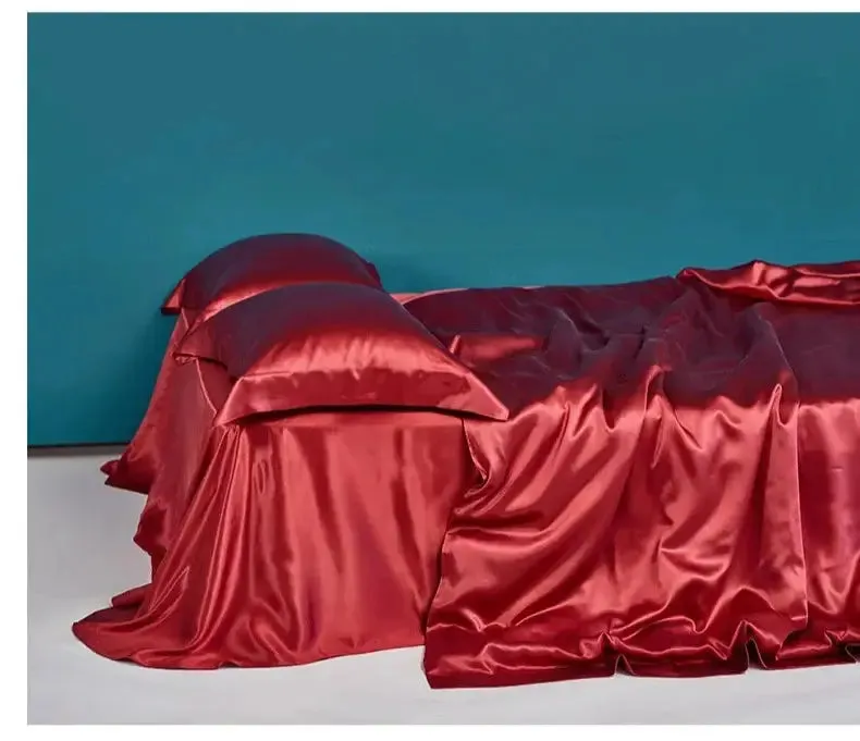 LuxeSilk Couture: Premium Mulberry Silk Bedding Set