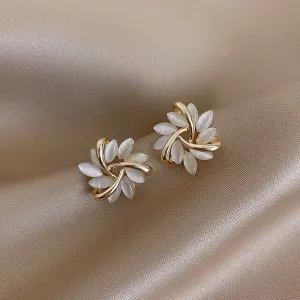 Luxury White and Gold Earrings
