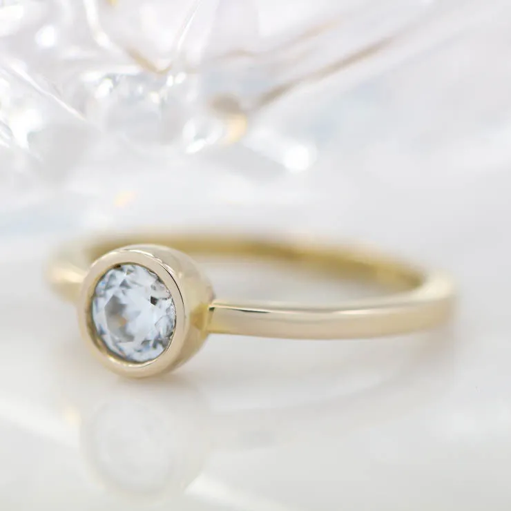 Round Center Engagement Ring Bezel Set Ring - Ronda