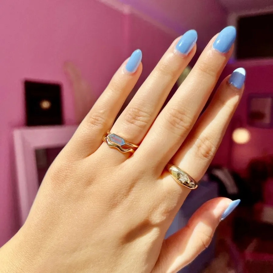 Squiggle Gold Band