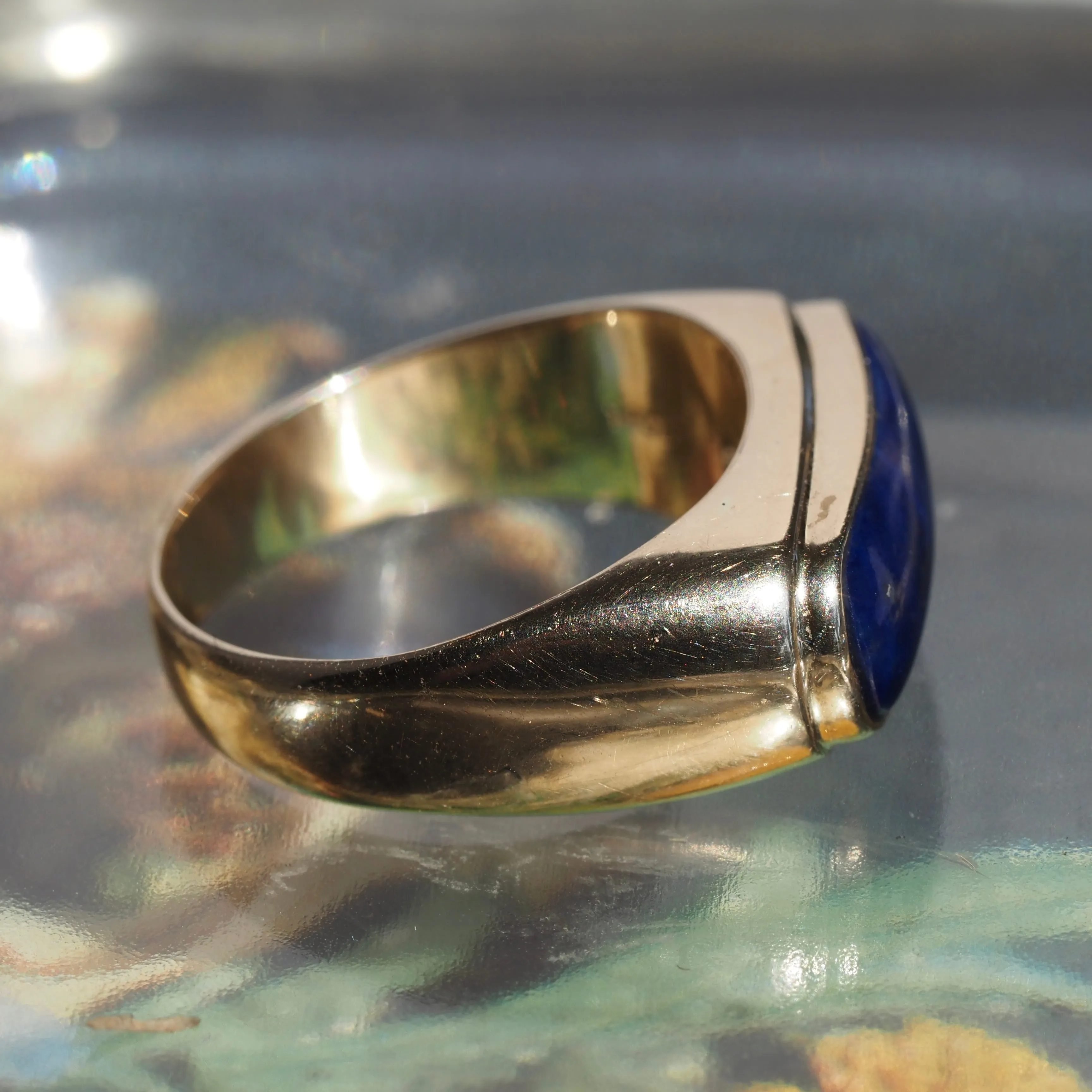 Vintage 14k Gold Lapis Saddle Ring